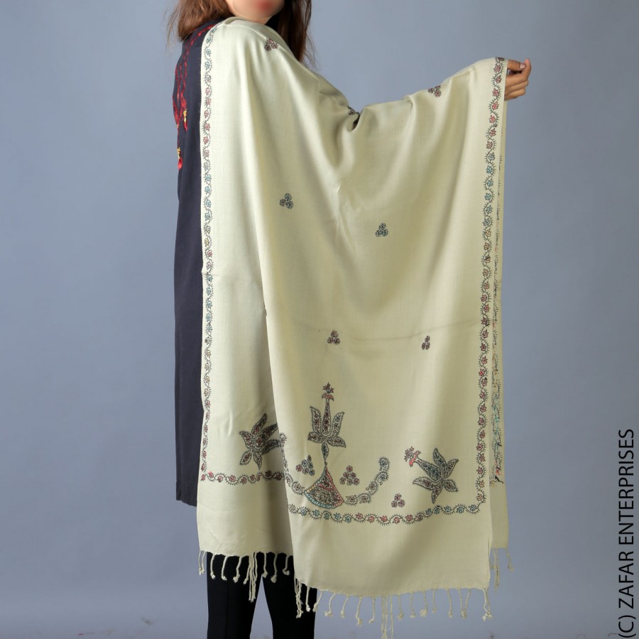 Off White Handmade Karela Muffler / Stole SHL-284-17